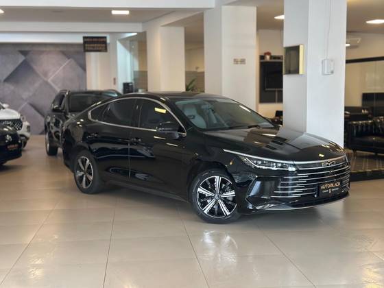 BYD KING 1.5 DM-I PHEV GS AUTOMÁTICO BYD KING 1.5 DM-I PHEV GS AUTOMÁTICO